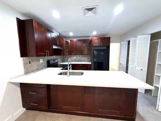 Photo - 4019 Woodside Dr