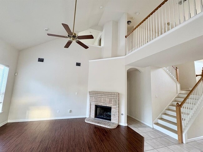 Photo - 2321 Clover Ridge Dr