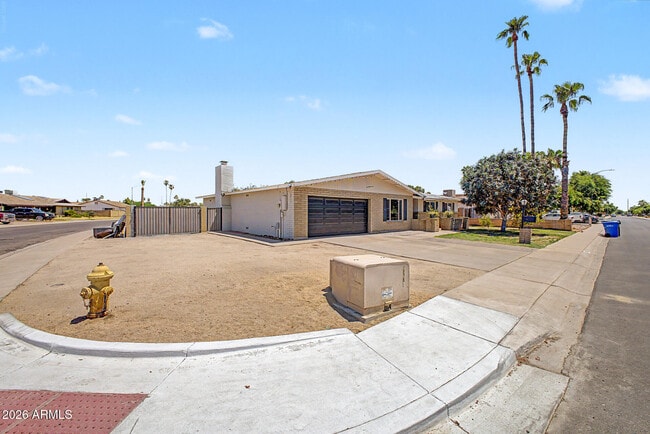 Photo - 10217 N 37th Ave