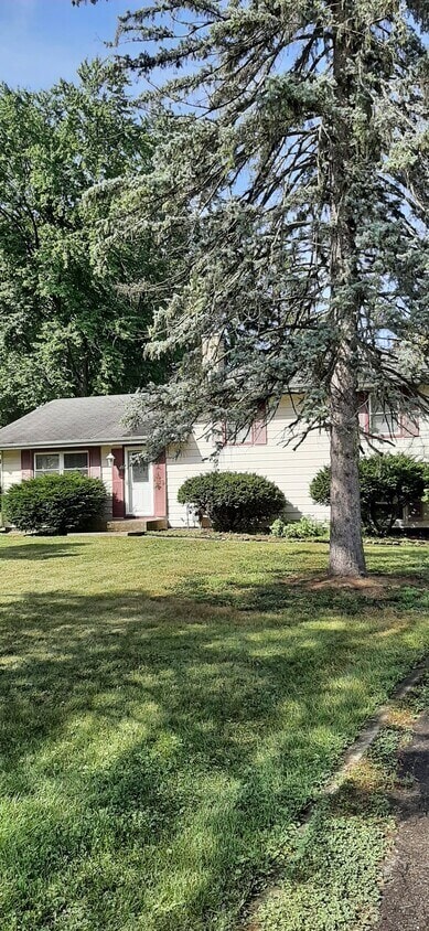 Photo - 7S416 Plainfield Naperville Rd