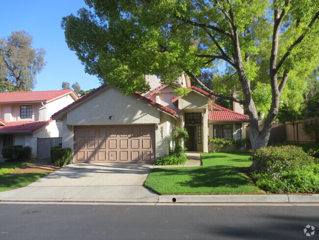 Building Photo - 6817 Falconview Ln Rental