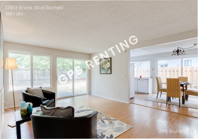 Photo - 17813 Brook Blvd