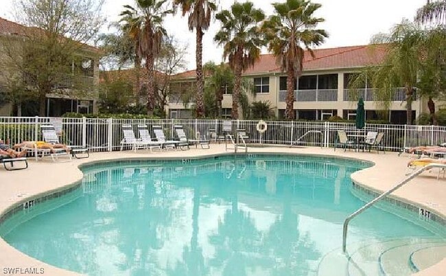 Photo - 690 Lalique Cir Unidad 1103