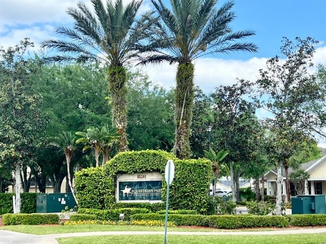 Photo - 18469 Bridle Club Dr Unit Building 3