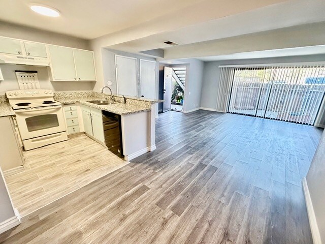 Photo - 2266 Denair Ave Unit 211