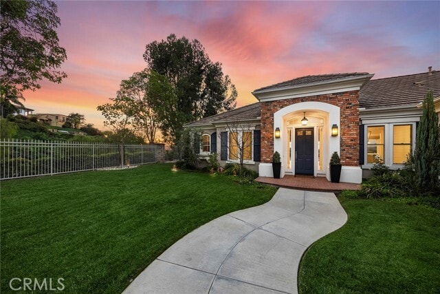 Photo - 2309 Skyline Dr