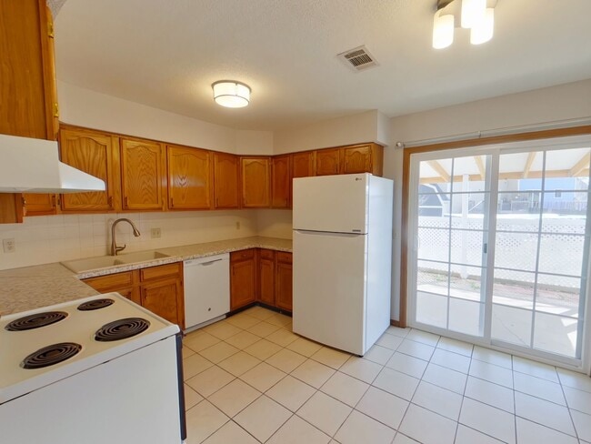 Photo - 812 N Sumac Rd Unidad 812