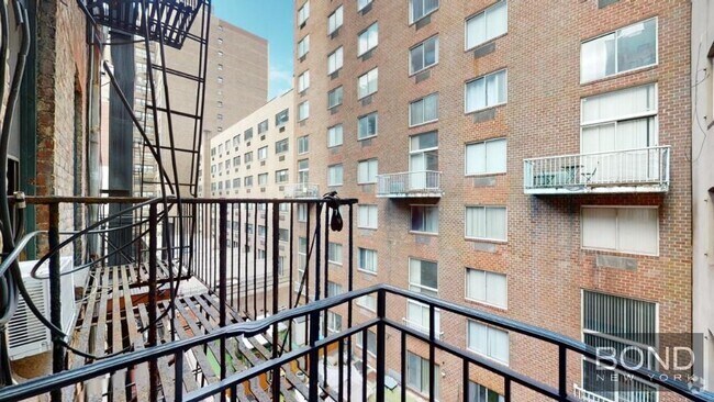 Building Photo - 219 E 23rd St Unit 15 Rental