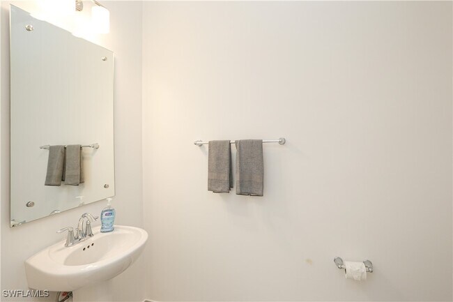 Photo - 26331 Coco Cay Cir Unit 104