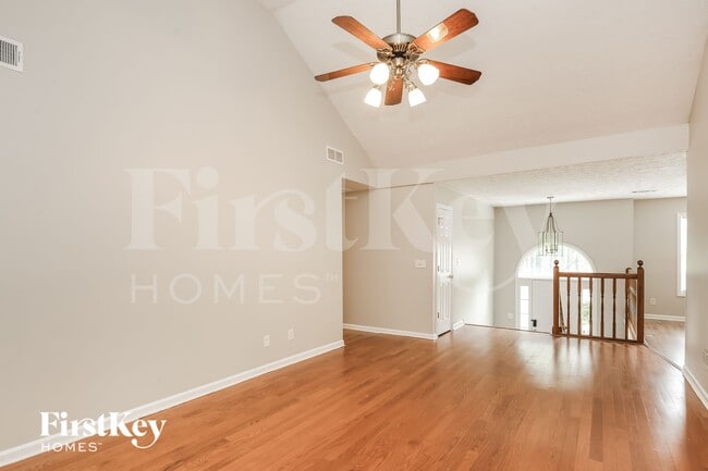 Photo - 1480 Royale Castle Dr