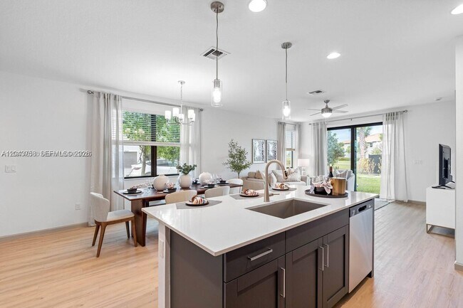 Photo - 13138 SW Vallettia Wy