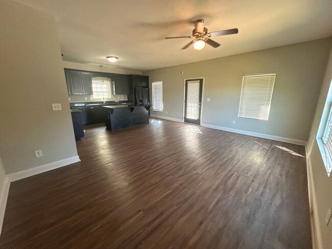 Photo - PRE-LEASING FOR AUGUST 2026!