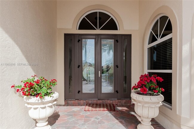 Photo - 3162 Inverness