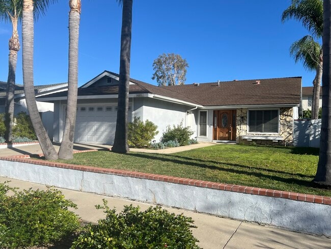 Photo - 14852 Rattan St