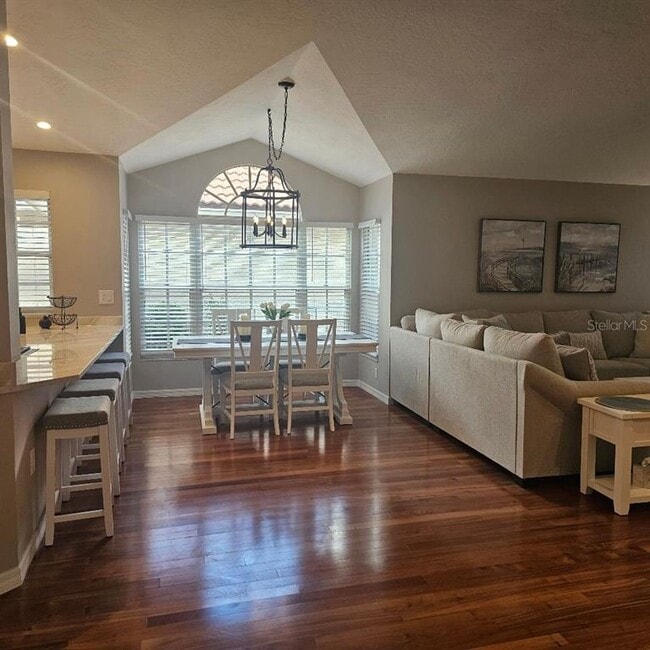 Photo - 4026 Lyndhurst Ct