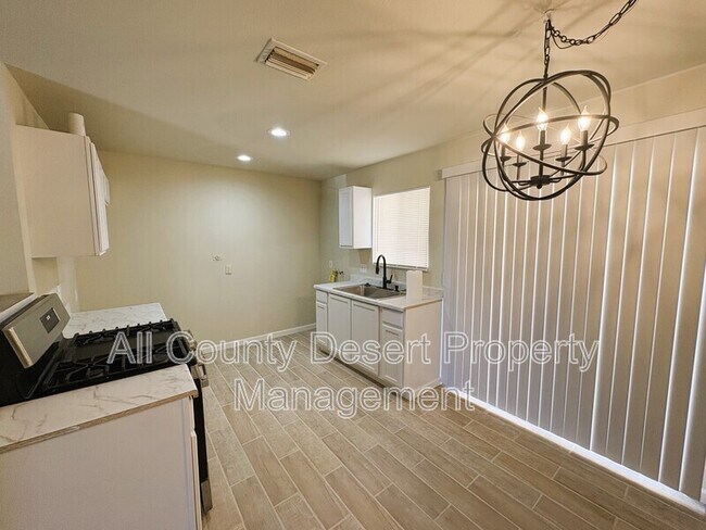 Photo - 68085 Cll Bolsa Unidad B