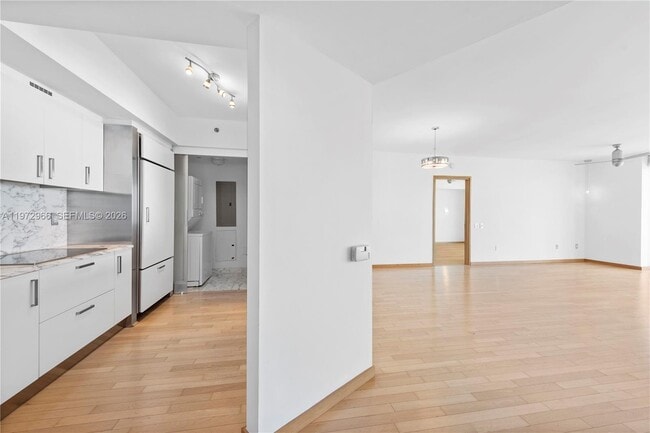 Photo - 450 Alton Rd Unidad 3206