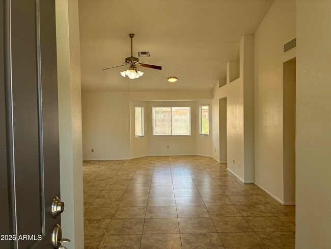 Photo - 10820 W Wagon Wheel Dr