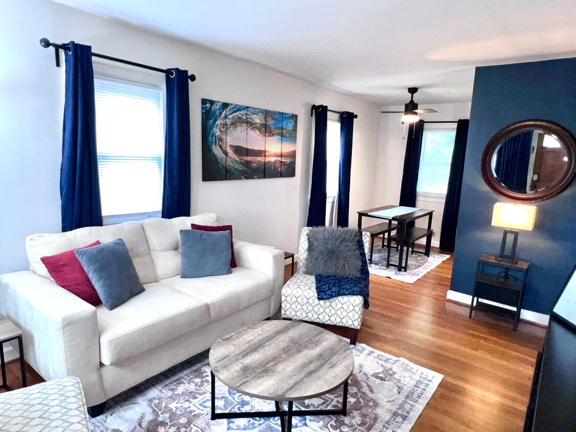 Photo - 1033 Saint Clair Ave (Charlottesville, VA)