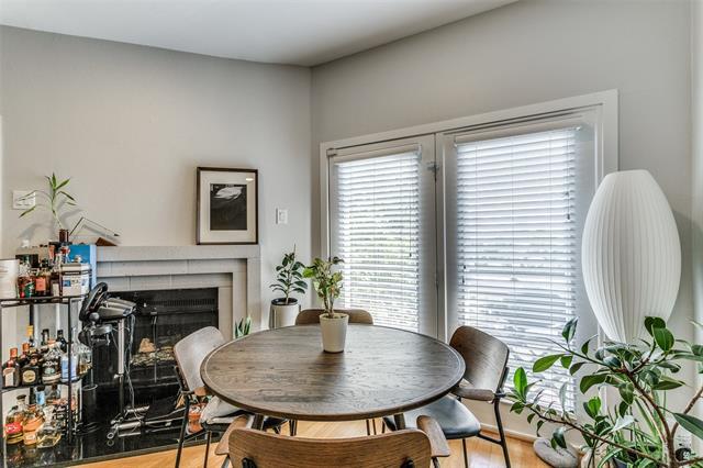 Photo - 4111 Cole Ave Unidad 28