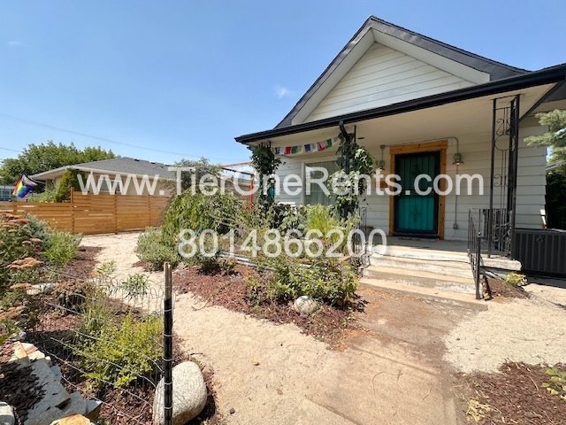 Photo - This property offers a NO DEPOSIT option available for qualified renters!