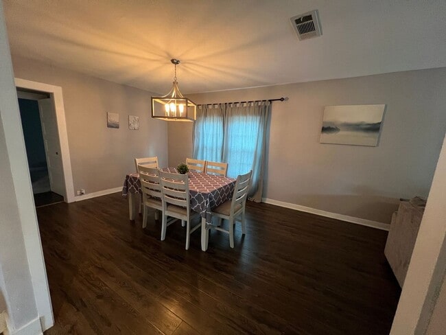 Photo - 1024 Cleckler Ave