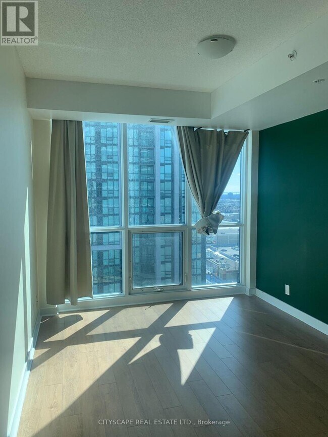 Photo - 3985 Grand Park Dr Unit 1302