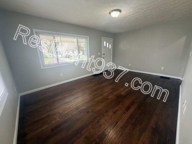 Photo - Charming 3 Bed 1 Bath in Kettering