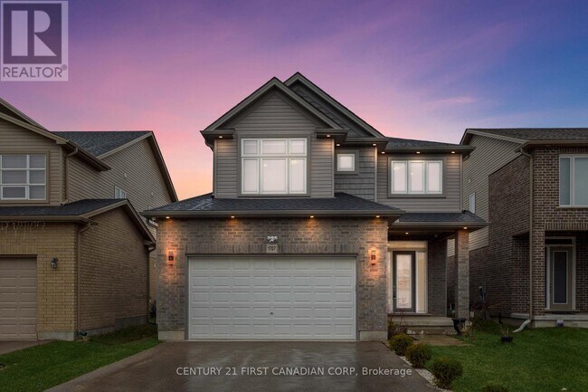 Photo - 1707 Aukett Dr