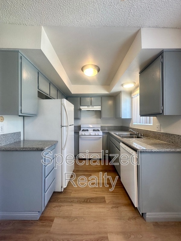 824 E Windsor Rd