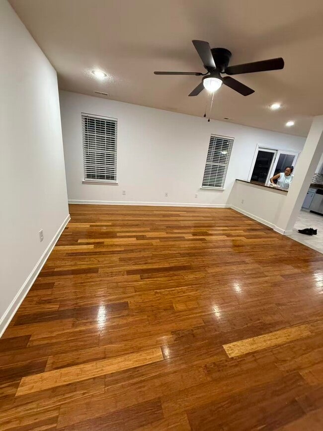 Photo - 1922 9th Street Dr SE