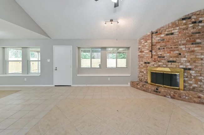 Photo - 8705 Saratoga Forest Dr