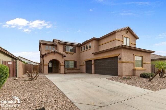 Building Photo - Beautiful 3Bdm 3Ba Home with Loft in Prime Surprise!