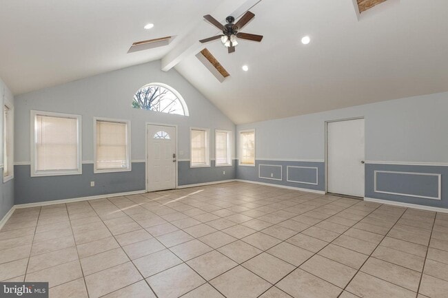 Photo - 7832 Martha Washington St