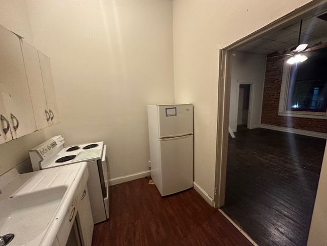 Photo - 112 W McPherson Unit 3