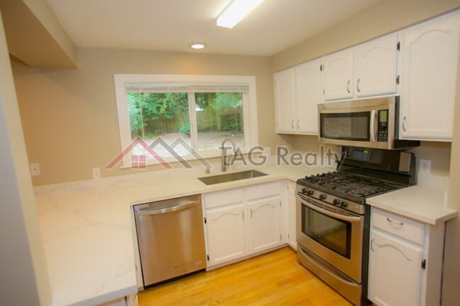 Photo - Beautiful 3 Bed 2 Bath Home in Education Hill, Redmond
