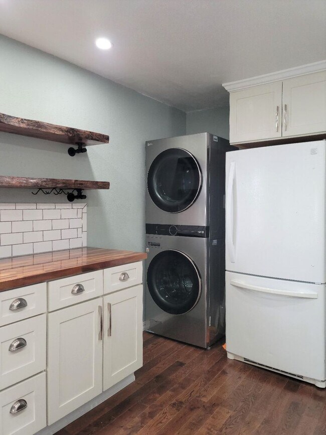 Photo - 2124 7th Street Unit #A