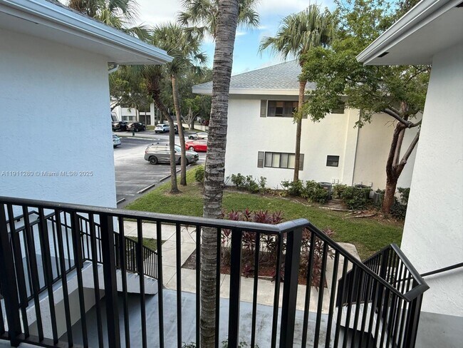 Photo - 2445 SW 18th Terrace Unit 1116