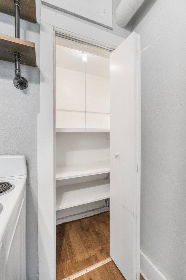 Photo - Two bedroom available for a move in right ... Unit 1006 Runnion Ave Apt.201 Fort Wayne, IN 46808