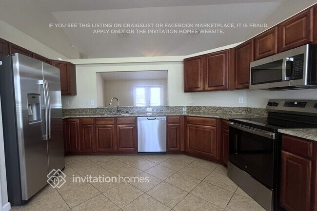 Photo - 9600 Saragossa St