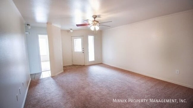 Photo - 1102 N Belmont Ave Unit A