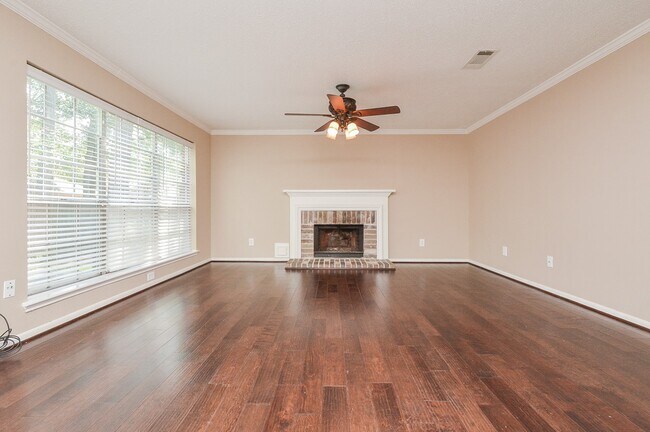 Photo - 10 Ridgecross Pl