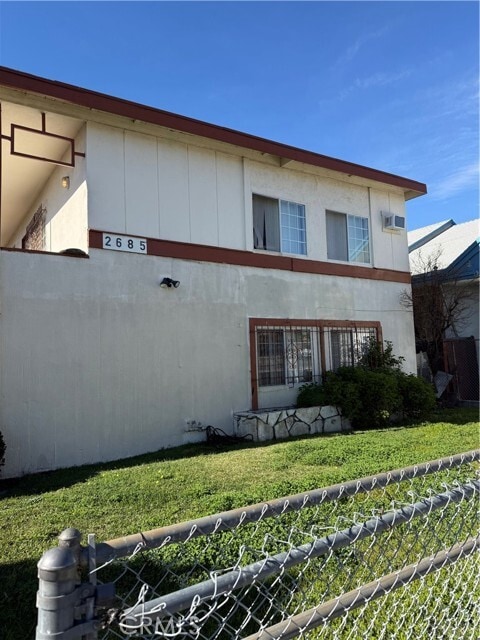 Photo - 2685 Sichel St Unit 4