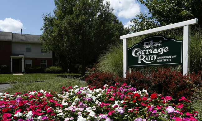 Carriage Run Apartments & Townhomes - Carriage Run Apartments & Townhomes