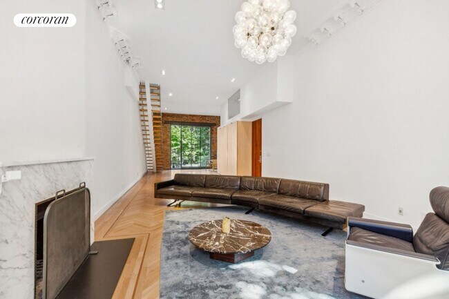 Photo - 9 Pierrepont St