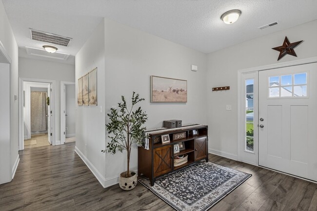 Photo - Spacious Stateside Home with Bonus Room & Screened-In Porch