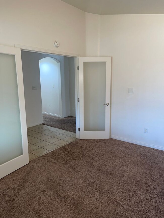 Photo - Beautiful 3 bed 2 bath Home in Rosedale!
