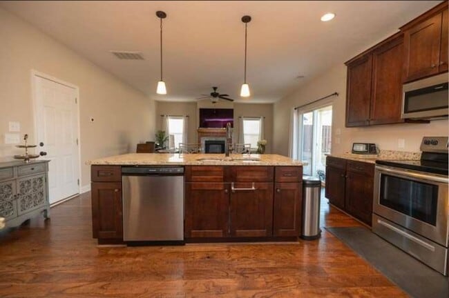 Photo - 7100 Pine Seed Dr