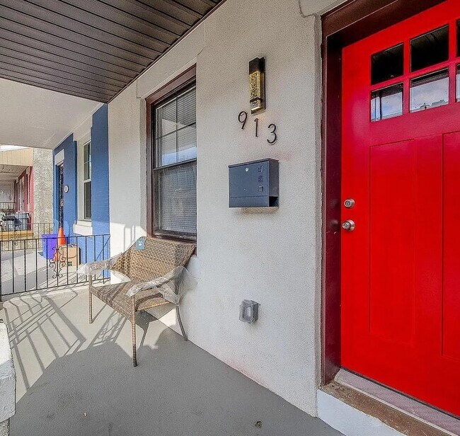 Photo - 913 S Yewdall St Casa