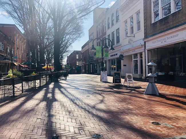 Photo - 416 E Main St